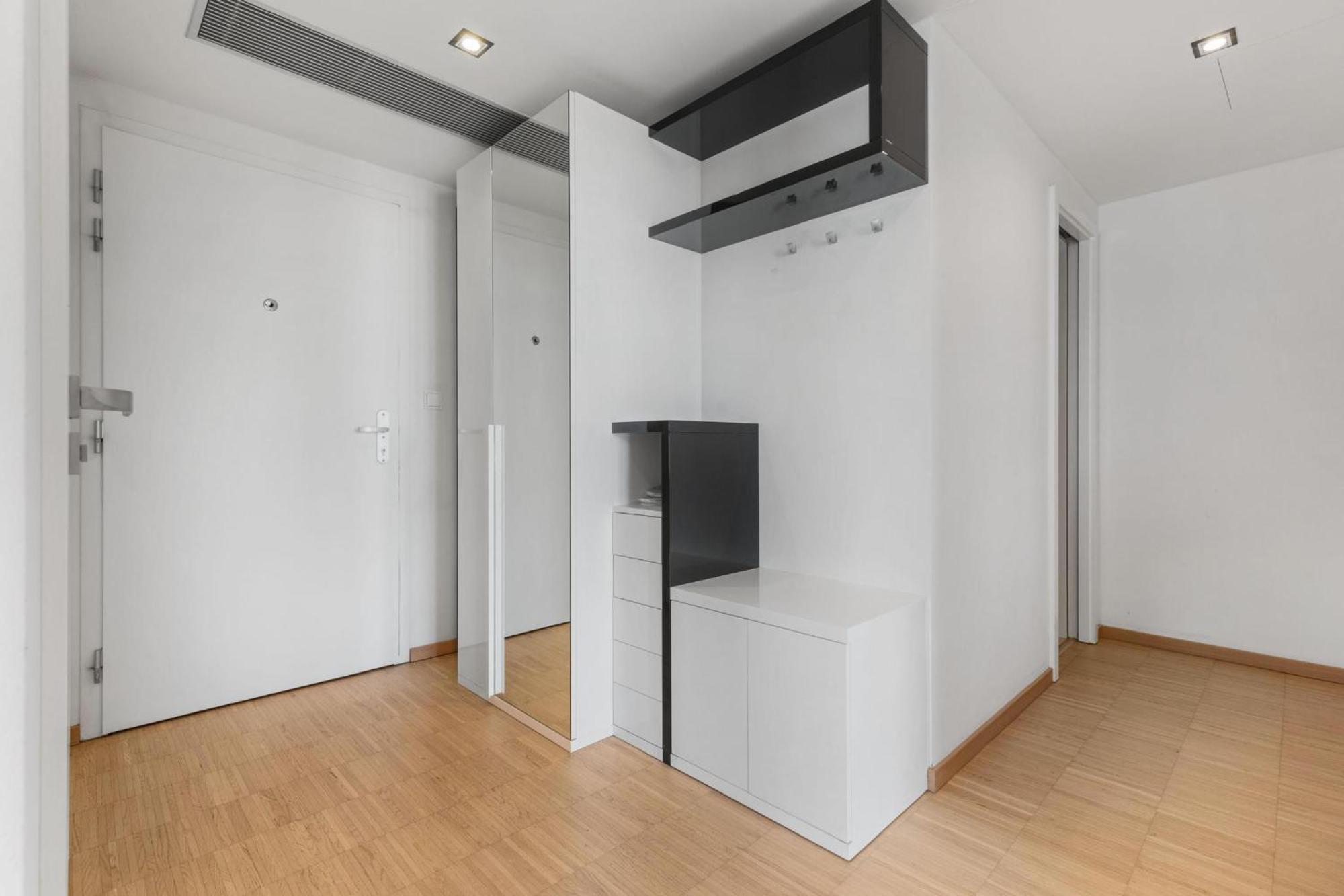 Sky Apartman In Bratislava - With 2 Parking Places Buitenkant foto